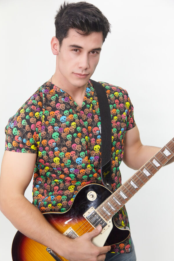 Patternmix U-seX Skull & Metal V Yaka Desenli Üst - Görsel 3